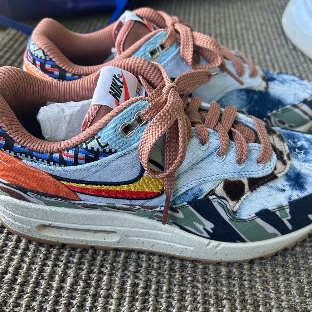 Nike Airmax Concepts Sneakers - Picture 4 of 4